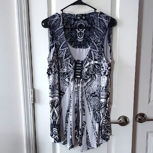 Apt 9 Black and White Sleeveless Top Xl